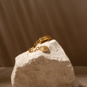 Shell charm - 18k gold plated